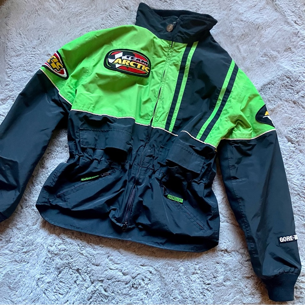 Vintage 90s Authentic Team Arctic Cat Snowmobile Goretex Jacket, mint condition.